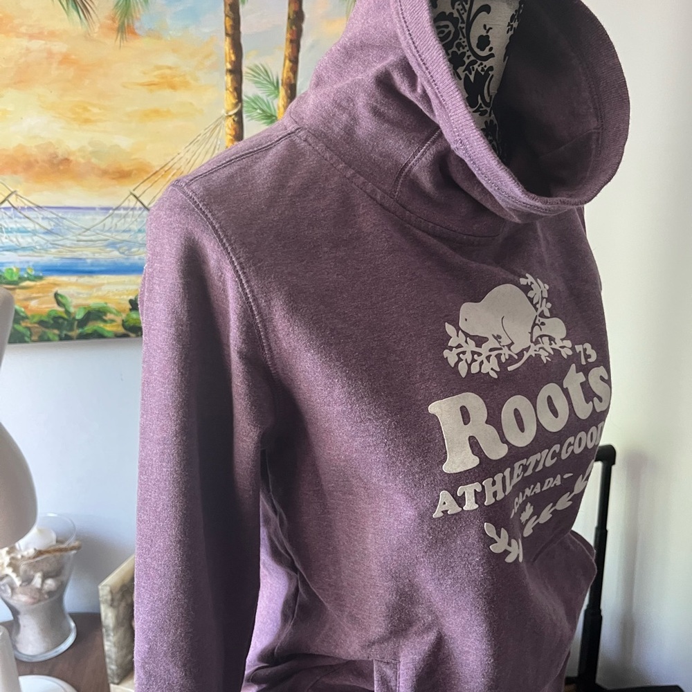 Roots Canada Athletic Goods Women’s Sweater Size XS